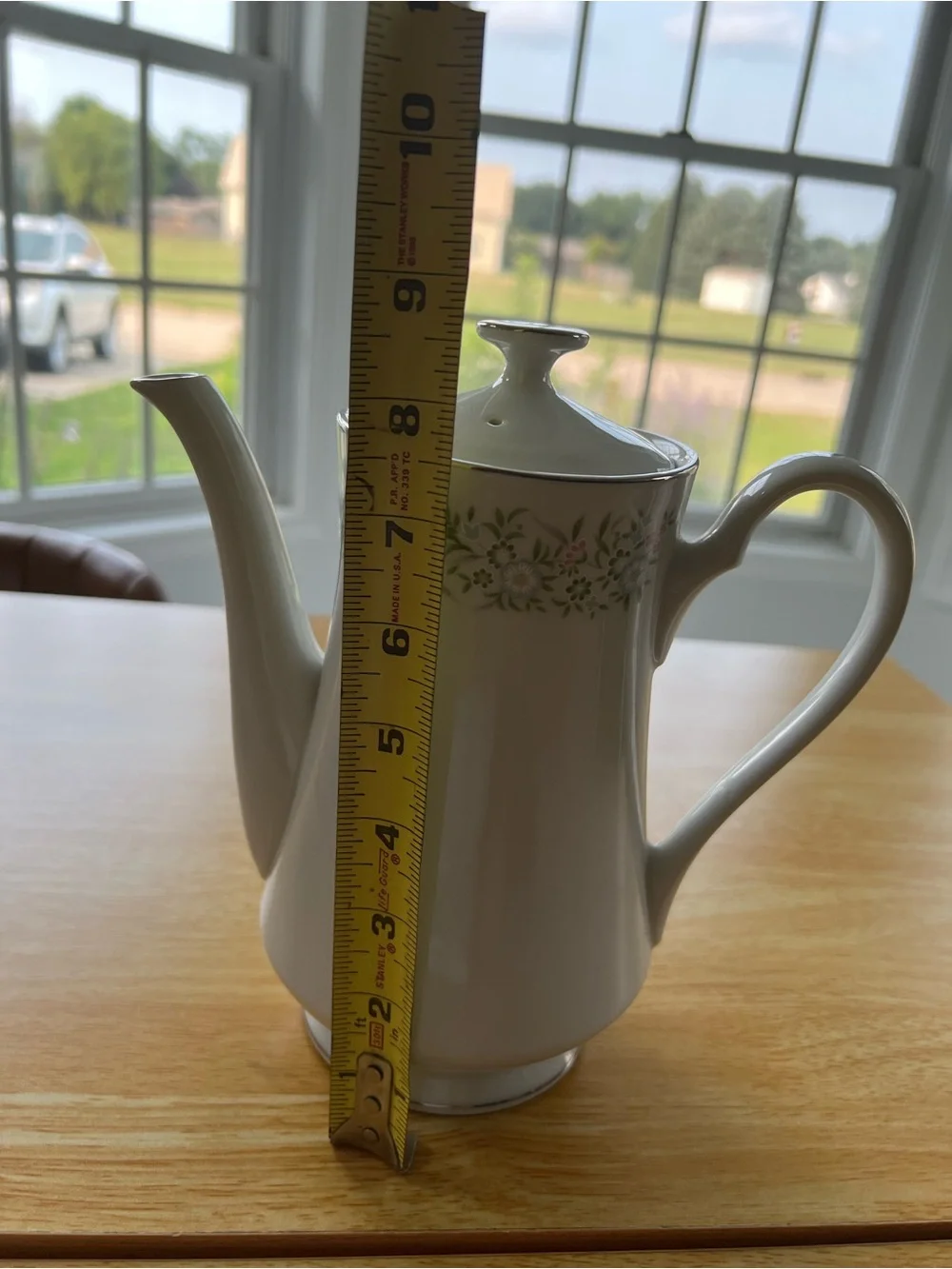 N/A elegant white